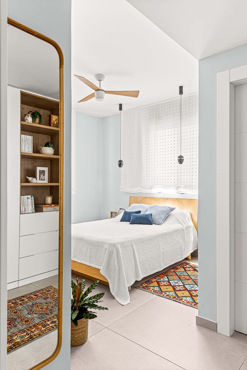 עיצוב: חלי ברבר אהרונוף, צילום: אלעד גרובנר, www.pnim.co.il