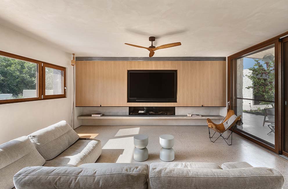 אדריכלות ועיצוב: ARC2, צילום: עודד סמדר, www.pnim.co.il 