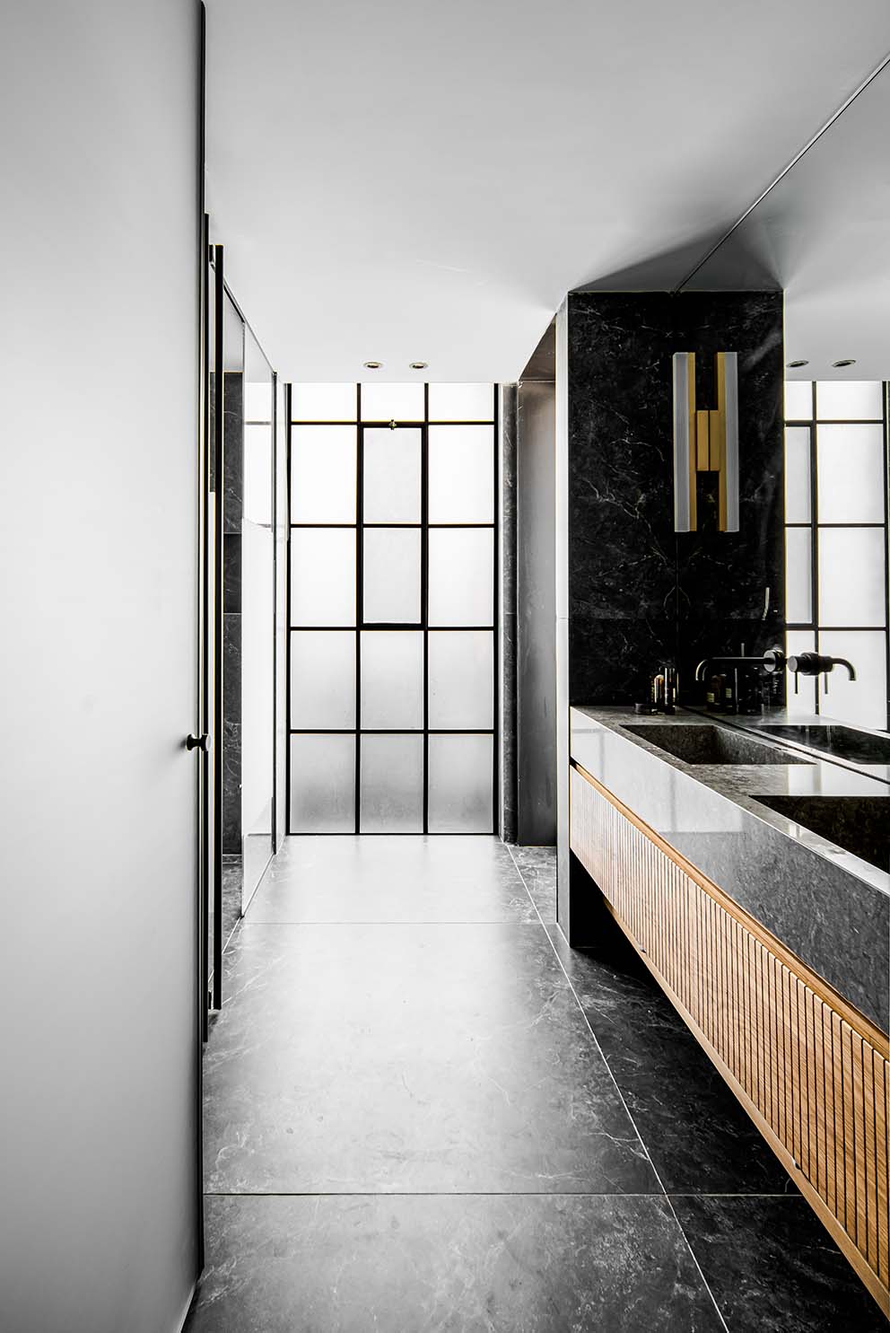 תכנון ואדריכלות: עפרה ויואל גולדברג, צילום: קרין רבנה, www.pnim.co.il