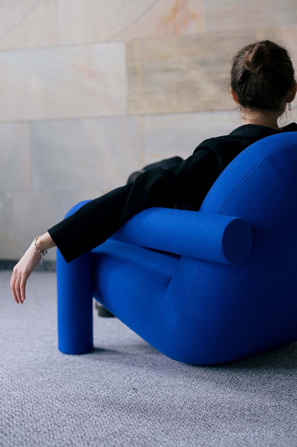 כורסאות, ריהוט, ניהול סושיאל לעסקים מעוצבים, PRAT LIVING