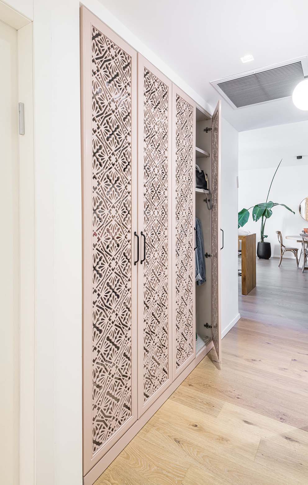 ניהול סושיאל ויצירת תוכן בעיצוב פנים