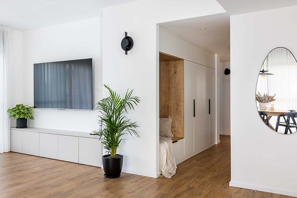 עיצוב: יעל רביב, צילום: אורית ארנון, www.pnim.co.il ארונות ריביירה יעל רביב שיפוץ הבית סושיאל לעיצוב פנים