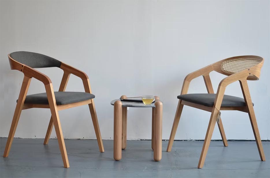 כסאות אוכל מעוצבים, ניהול תוכן בעיצוב פנים