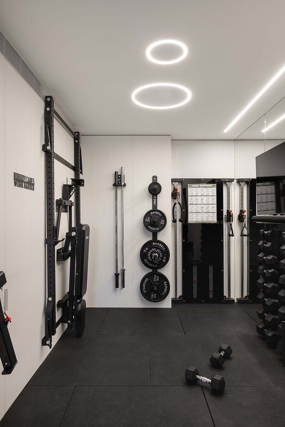 פנטהאוז בירושלים בעיצוב פנינית שרת חדר כושר