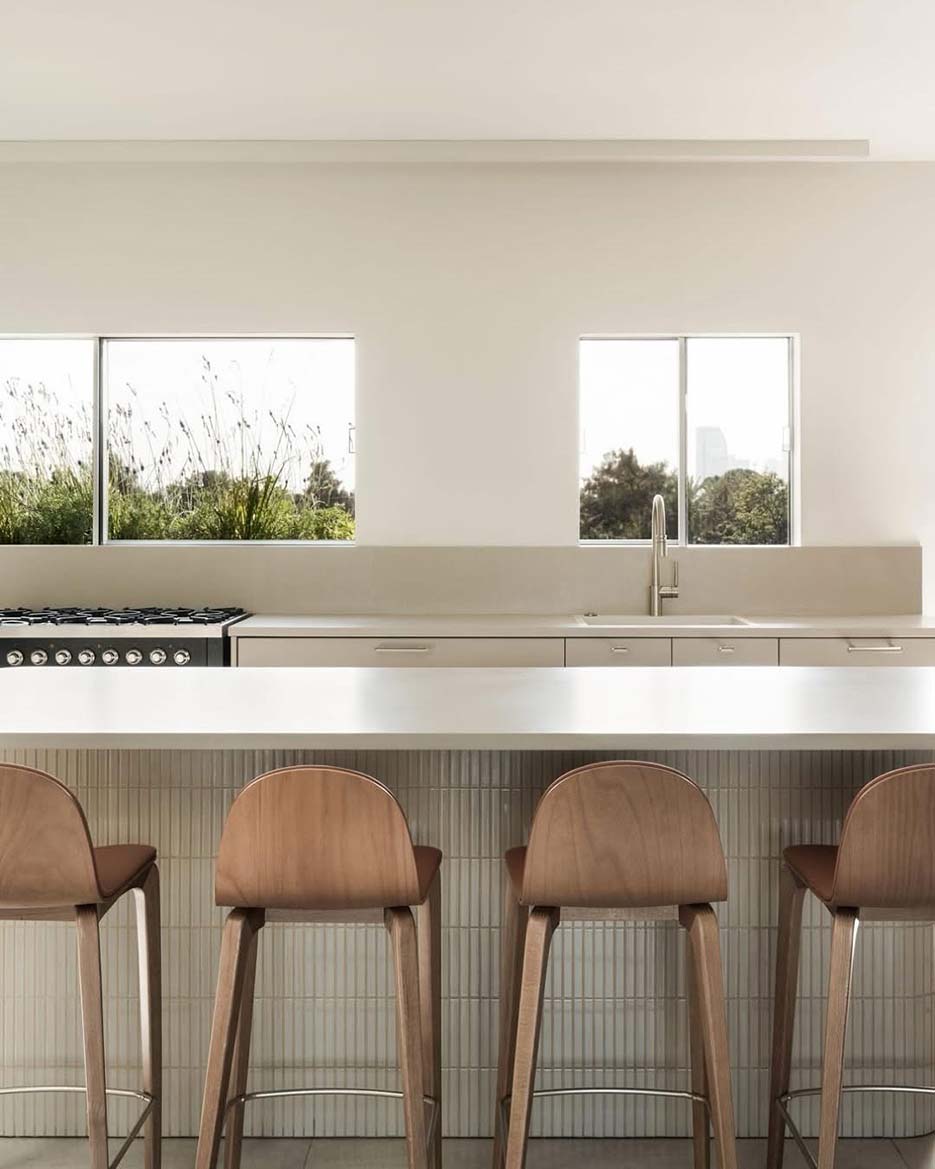 כסאות אוכל מעוצבים, ניהול תוכן בעיצוב פנים